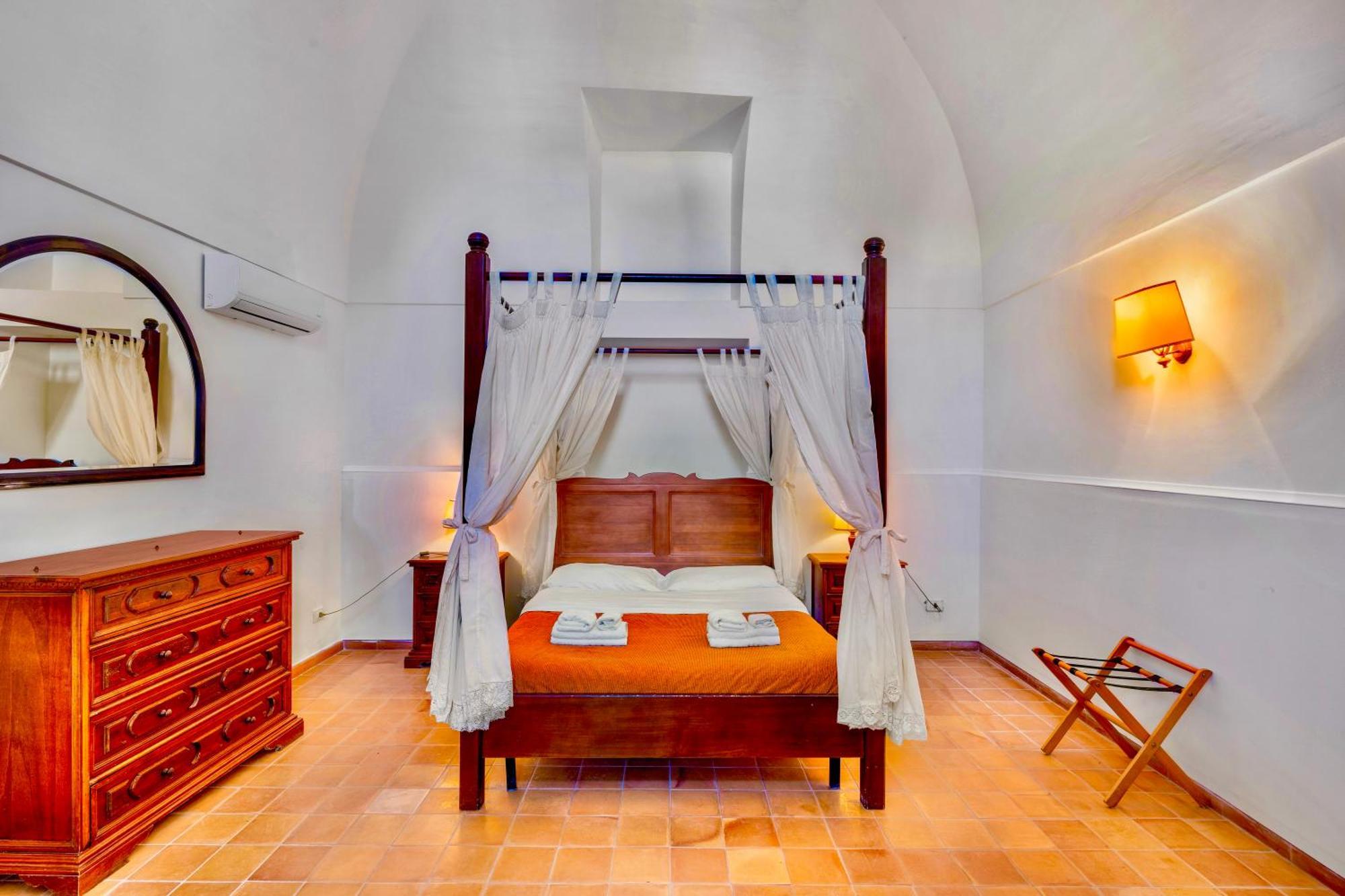 B&B Villa Della Porta, Amalfi Coast - Historical Heritage Vico Equense Bagian luar foto